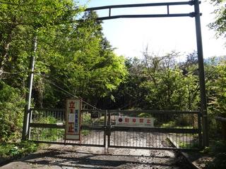 th_130506_03.jpg