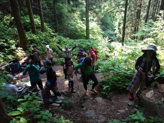 th_130526_04.jpg