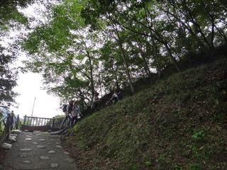 th_130630_04.jpg