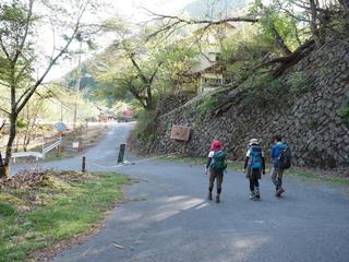 th_140511_34.jpg