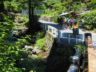 th_140615_03.jpg